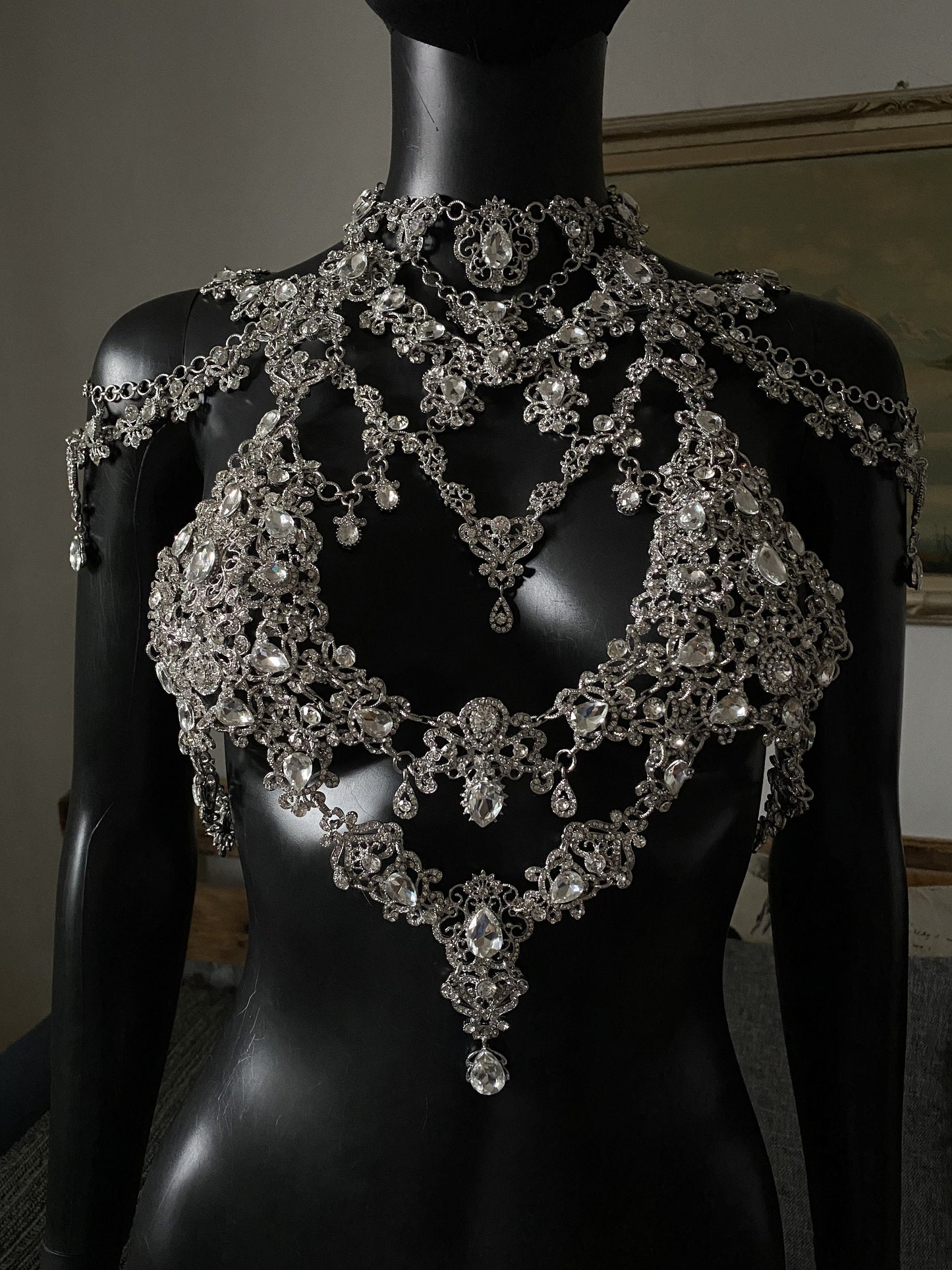 Crystal Body Chain~Shoulder necklace~Bridal body chain~Body necklace ~Rhinestone crystals body~Bridal jewelry